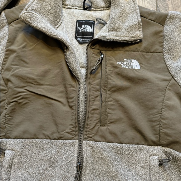 The North Face Women's Brown and Gray Jacket - Picture 2 of 6
